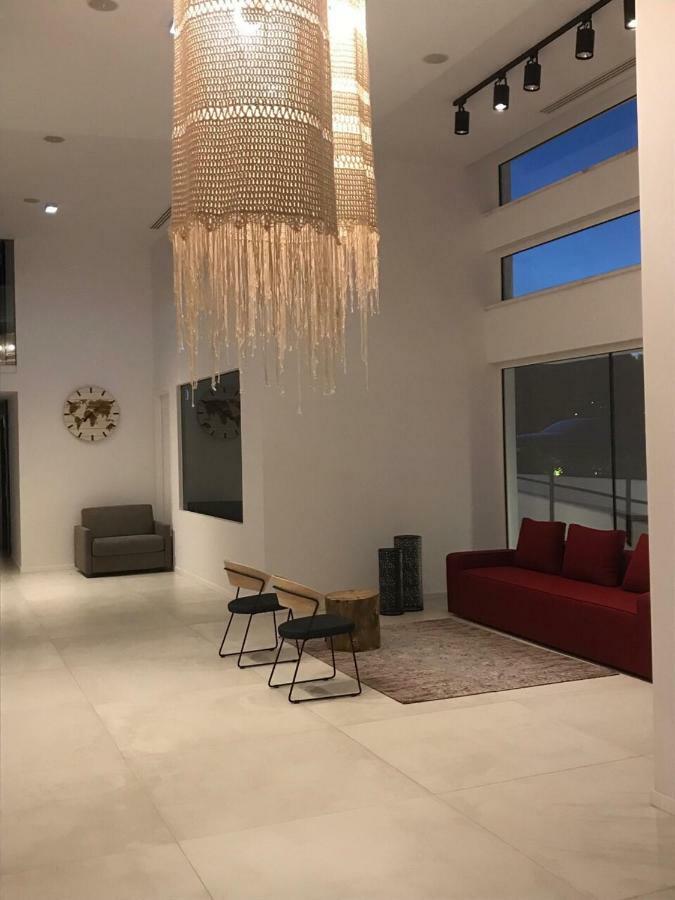 Abacus Suites Ayia Napa Esterno foto